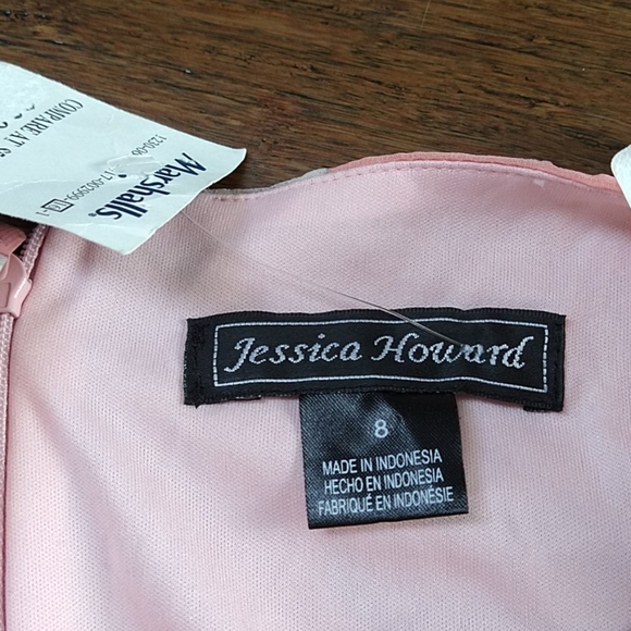 Dress - Picture 4 of 5